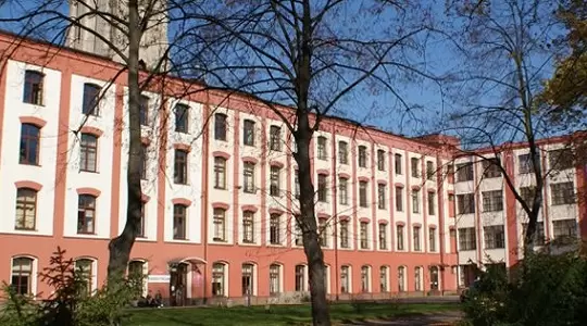 Trwa rekrutacja na semestr letni w AHE w Łodzi 