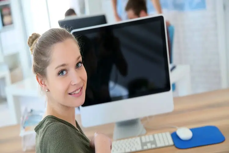 SAN ON-LINE (Uczelnia niepubliczna)