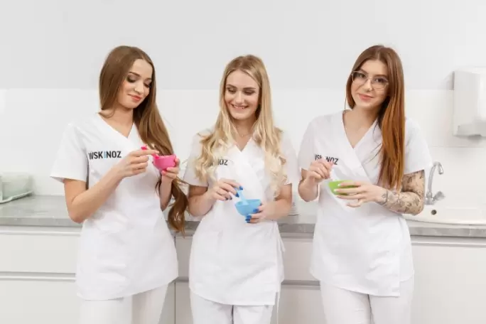 Wyższa Szkoła Kosmetyki i Nauk o Zdrowiu (WSKiNoZ)