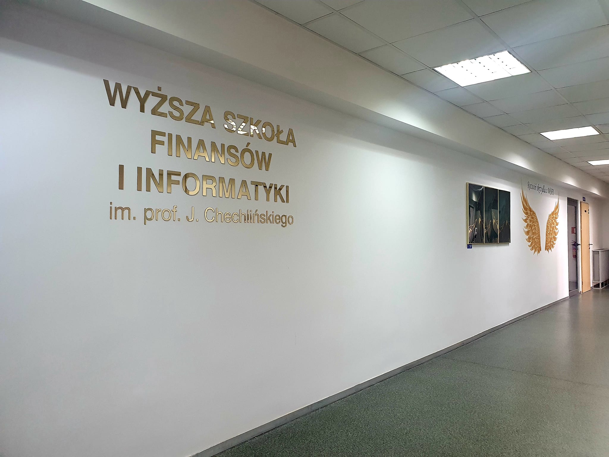 wyzsza szkola finansow i informatyki